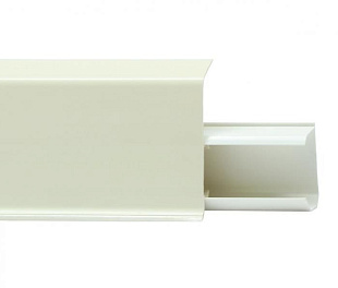 Плинтус напольный Winart Quadro (55 мм) 553 Европа