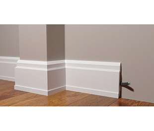 Плинтус напольный из дюрополимера Decor-Dizayn Белая Лепнина DD702