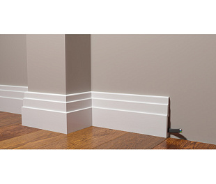 Плинтус напольный из дюрополимера Decor-Dizayn Белая Лепнина DD705