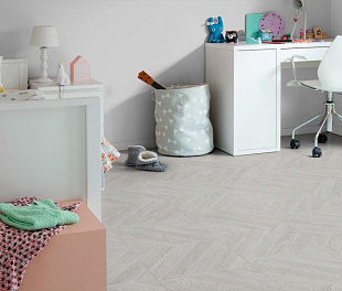 Ламинат Quick-Step Castle Ultra Дуб светло-серый патина CAU4158